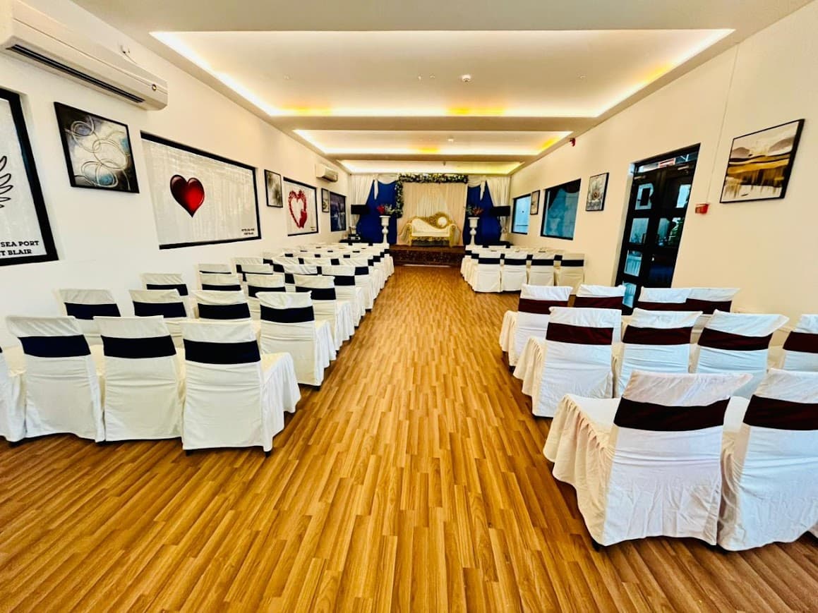 Hotel Sea Port — Lobby Lounge