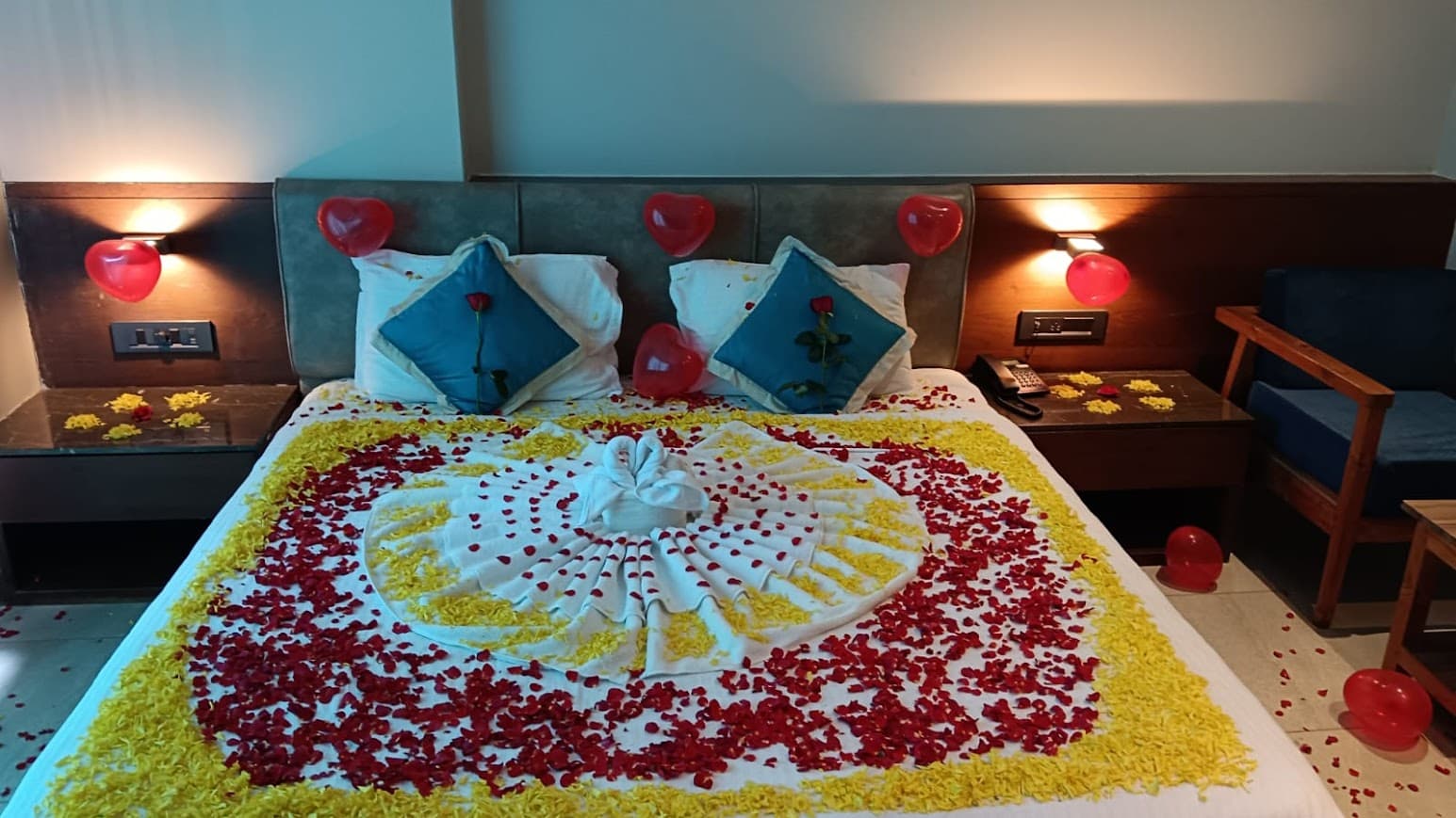 Oriental Room — Yellow Flower Decoration