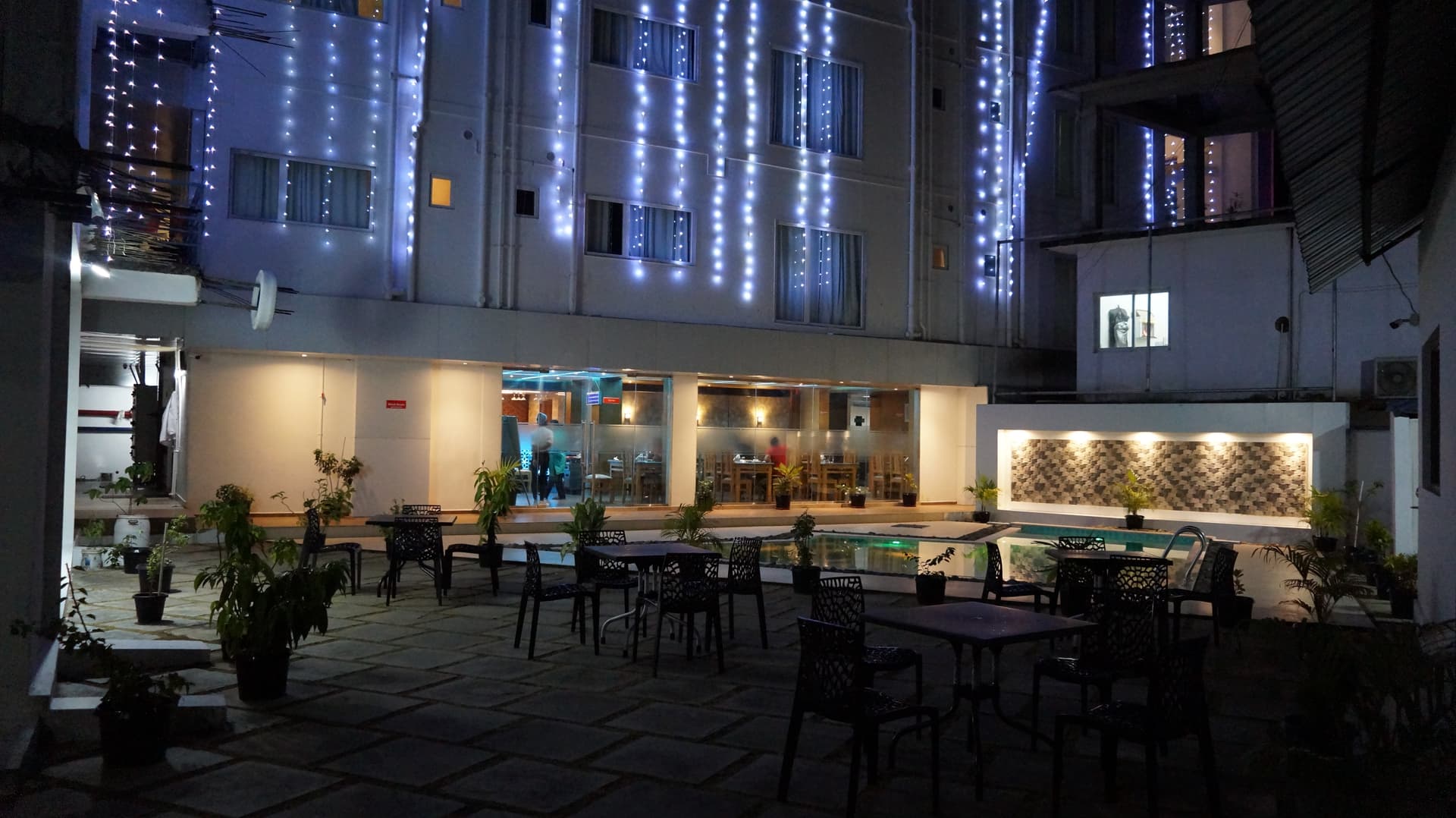 Swimming Pool — Lounge Area