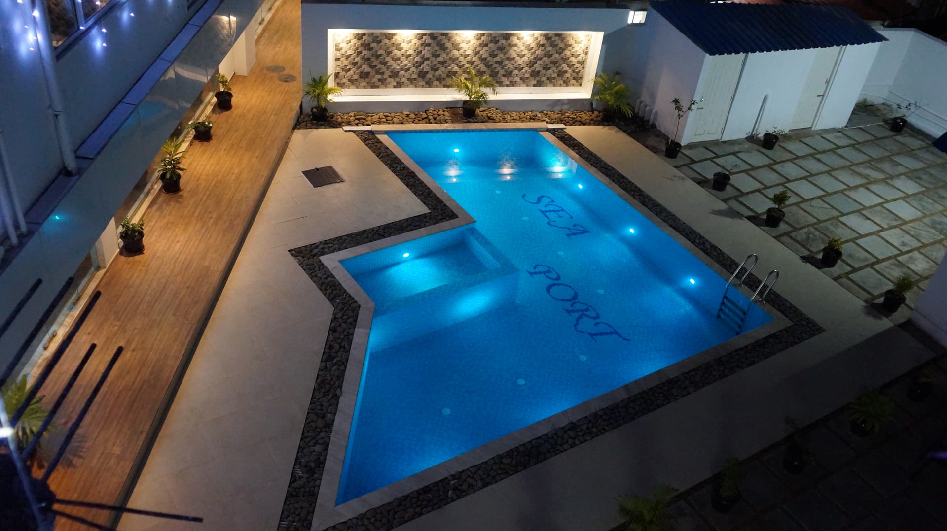 Swimming Pool — Crystal Blue Water