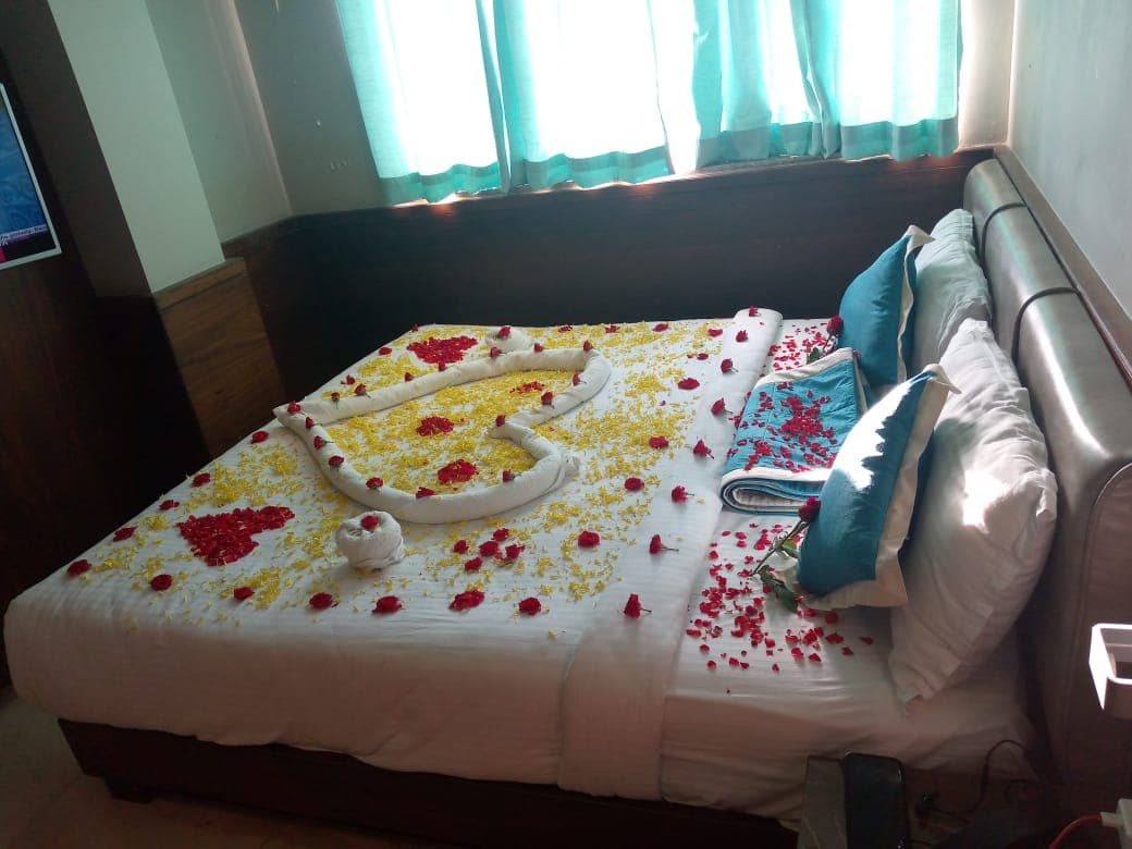 Premium Room — Daylight Interior