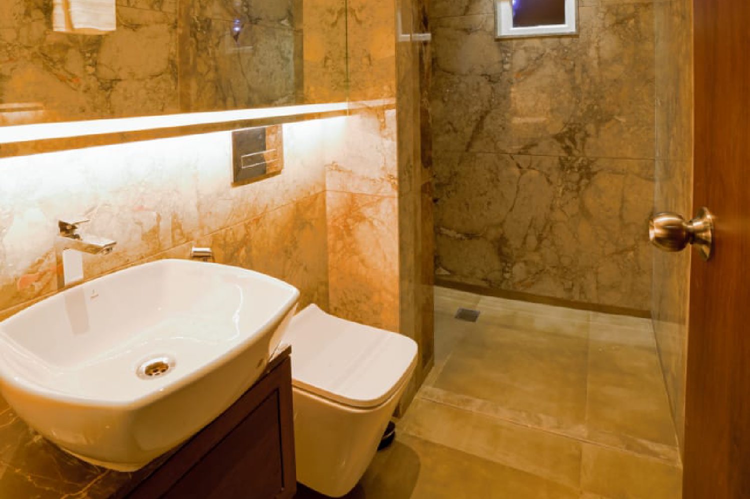 images/Room/premium-room-3.jpg